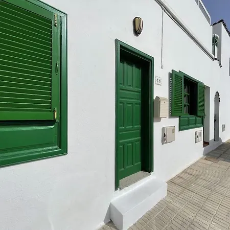 펜션 Eslanzarote Elena House Caleta de Caballo